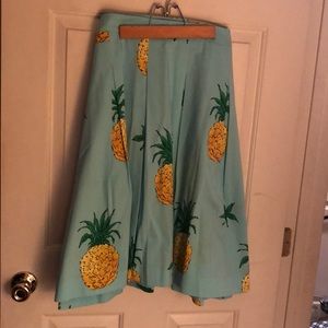Talbots RSVP aqua skirt w/ pineapples
